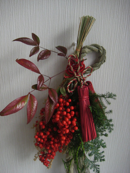 縁結びタッセル〆縄